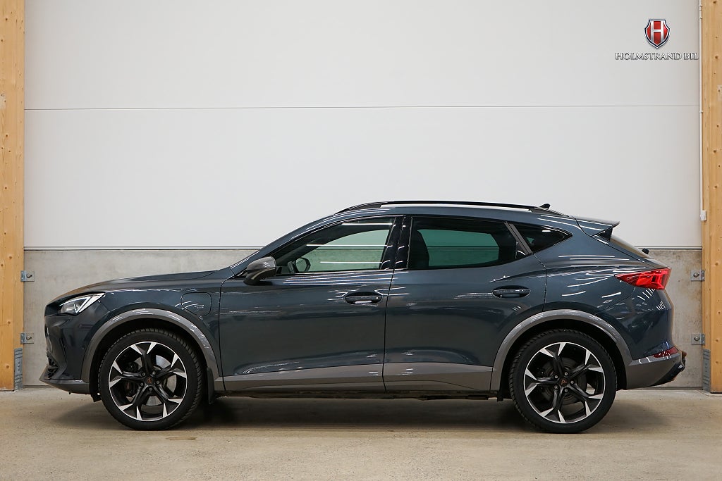 Cupra Formentor VZ e-Hybrid Drag Kamera Rattvärme 360-kamera Carplay