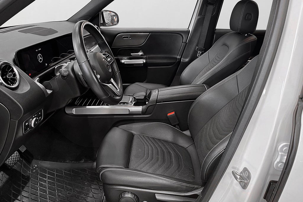 Mercedes-Benz GLB200 d 2023 - miniatyr 9