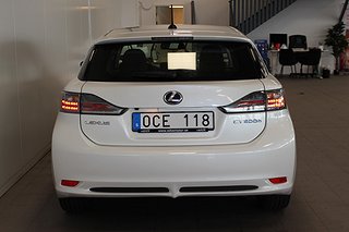 Halvkombi Lexus CT 4 av 19