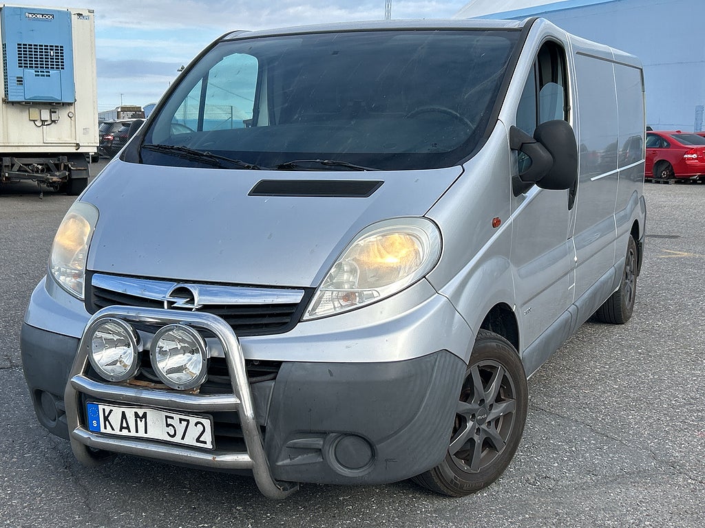 Opel Vivaro Skåpbil 2.9t