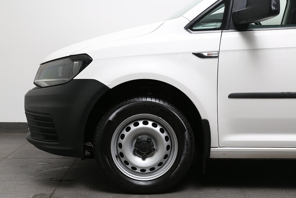 Volkswagen Caddy Maxi Van 2,0 TDI 102hk Skåp P-Värmare Drag Leasbar 2019