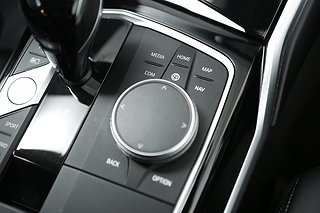 Kombi BMW 330e 21 av 24