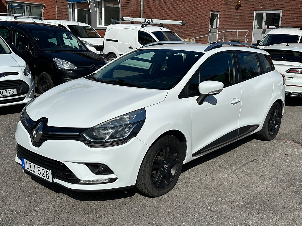 Renault Clio Sport Tourer 1.2 Zen Euro 6 / Kamrem bytt 