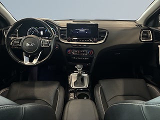 Kia Ceed SW Plug-in Hybrid S&V-hjul/Kamera/Carplay/Pano/Skinn – bild 8