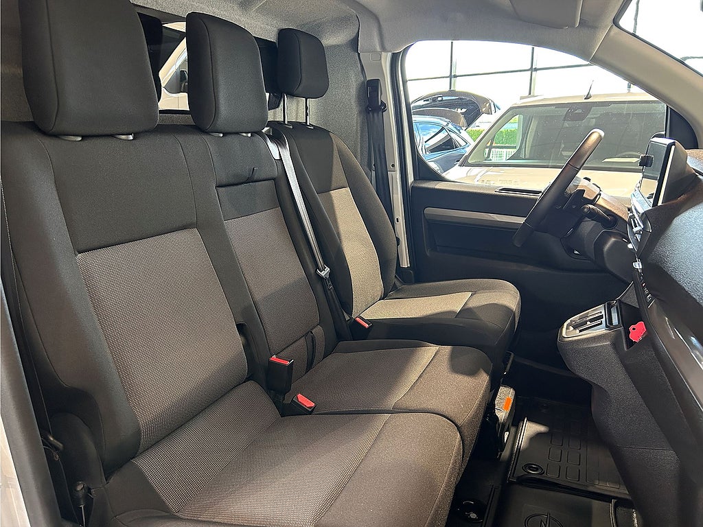 Bild på Opel Vivaro Elite+ 2.0 BHDi 180hk Aut L2 - DRAG,B-KAMERA,RATTVÄRME