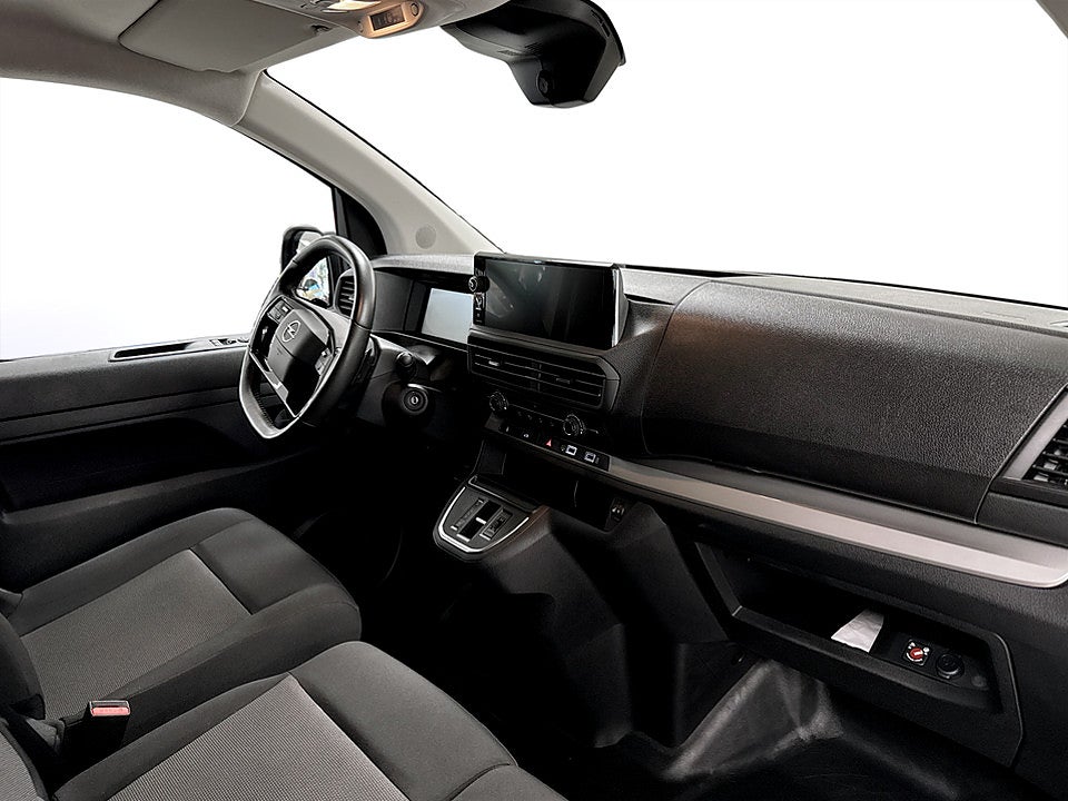 Bild på Opel Vivaro Van Long 2.0 BlueHDi 180hk Aut L3 B-KAMERA WEBASTO