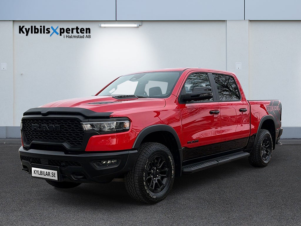 RAM 1500 REBEL CREW CAB 4*4 426hk **2516 kr i Årsskatt** 