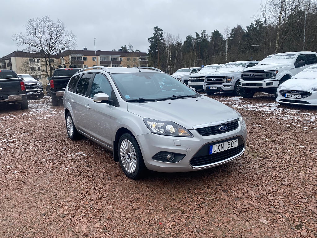 Ford Focus Kombi 1.8 Flexifuel ny besiktad 