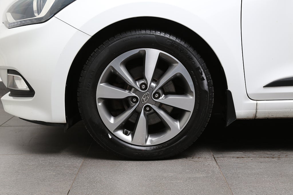 Hyundai i20 1,0 T-GDI blue 120hk Premium Plus Kamera Keyless Motorv 2017