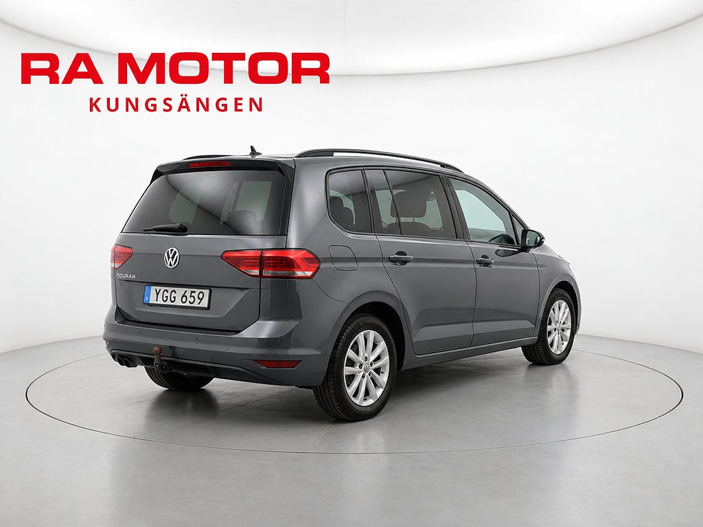 Volkswagen Touran 1.4 TSI, 150hk | Drag | Kamera | 7-sits | Värmare