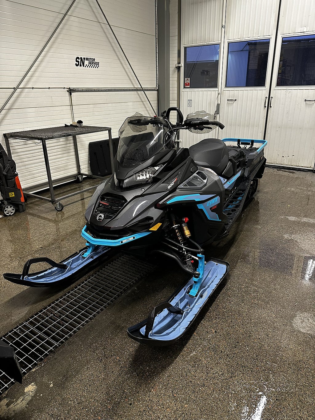 Lynx Commander RE 900 ACE Turbo R