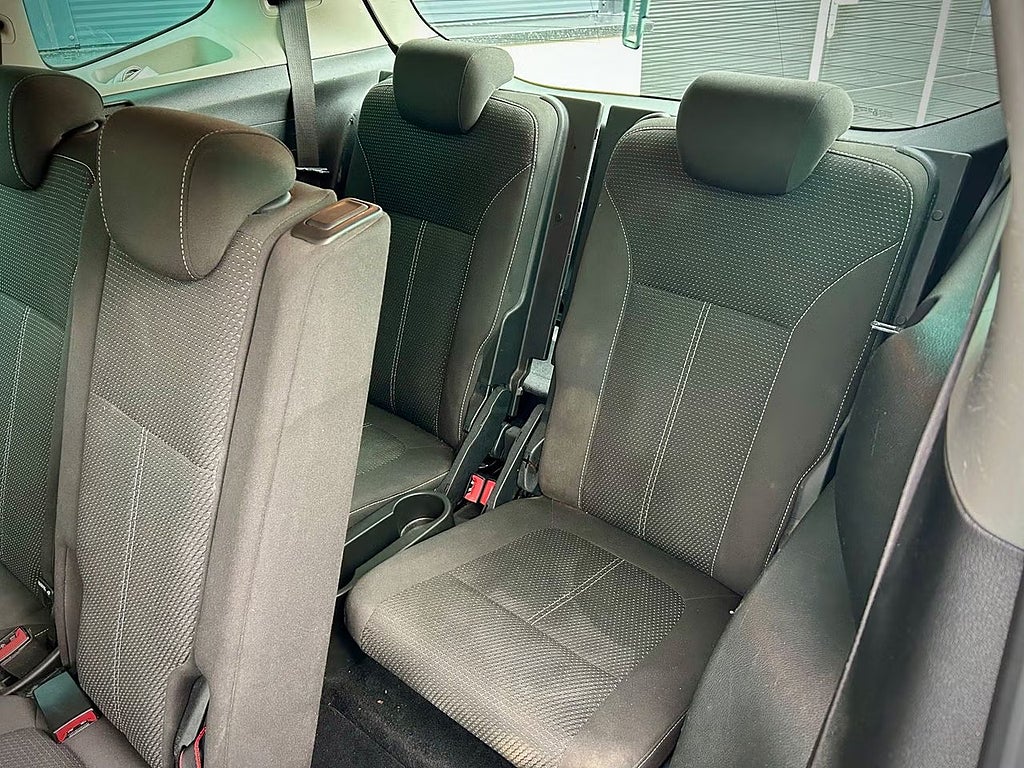 Opel Zafira Tourer 2.0 CDTI 7-sits *3,99%* M-Värmare