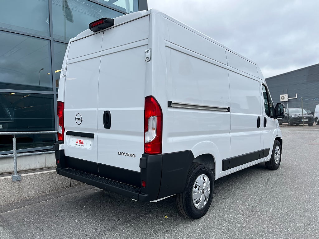 Bild på Opel Movano BlueHDi 140hk Automat L2H2