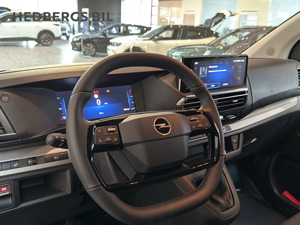 Opel Vivaro L2 2.0 BlueHDi 145  ELITE    ( LAGERBIL ) thumbnail