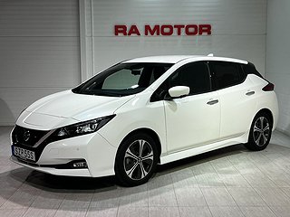 Halvkombi Nissan Leaf