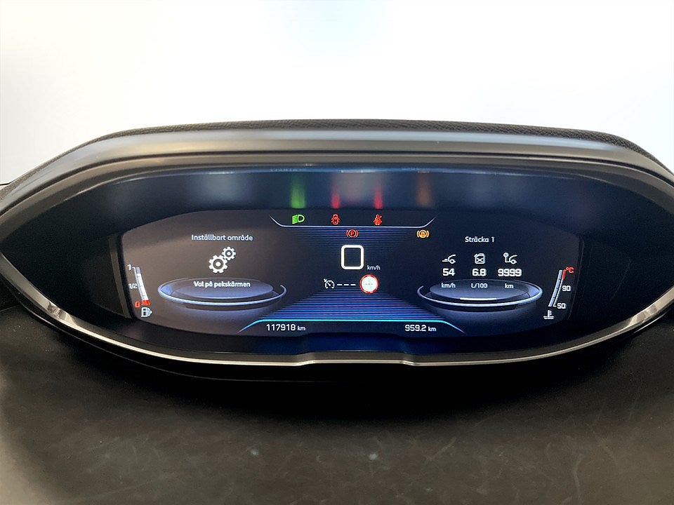 Bild på Peugeot 3008 Active 1.2 PT 130hk - FARTHÅLLARE