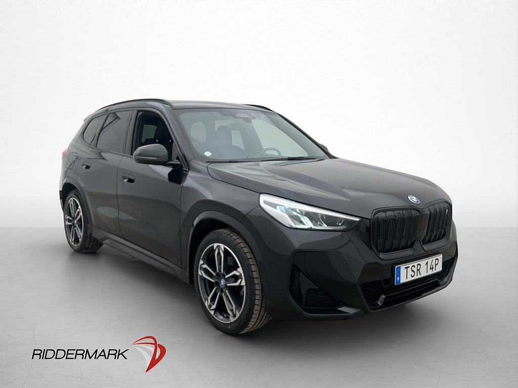 BMW X1 iX1 xDrive30 306hk M Sport MOMS Kamera Drag H/K Navi