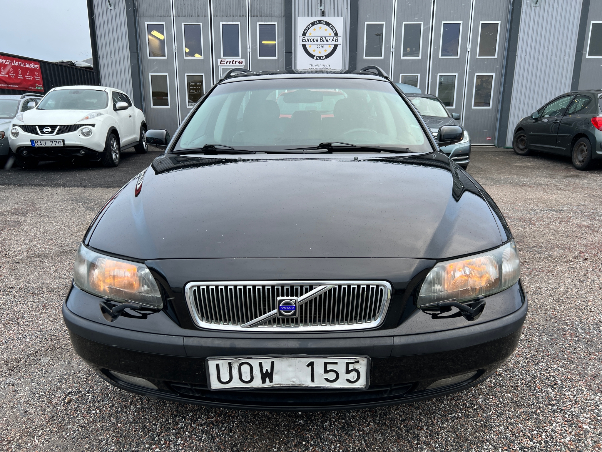 Volvo V70 2004, photo 2/44