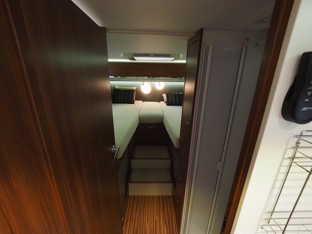 Adria Coral 670 SL Supreme I ALDE I Solcell I 150hk