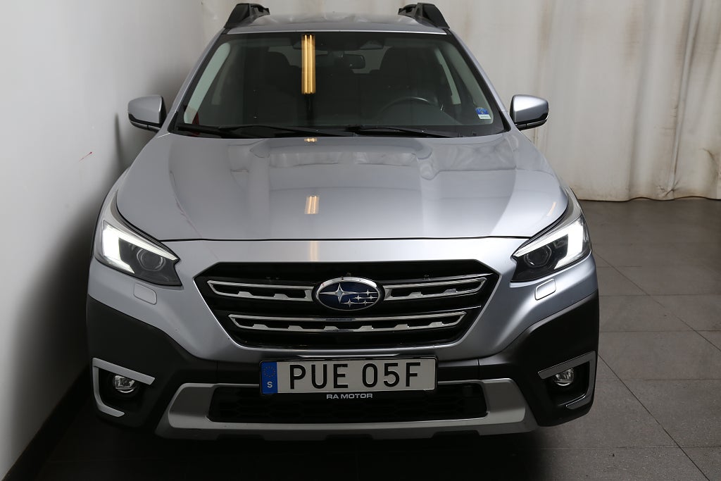 Subaru Outback 2,5i 169hk Limited Xfuel AWD Skinn Motorv Dragkrok 2021