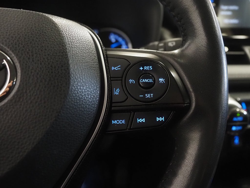 Toyota RAV4 Hybrid AWD-i E-CVT 222hk Active Backkamera 2021