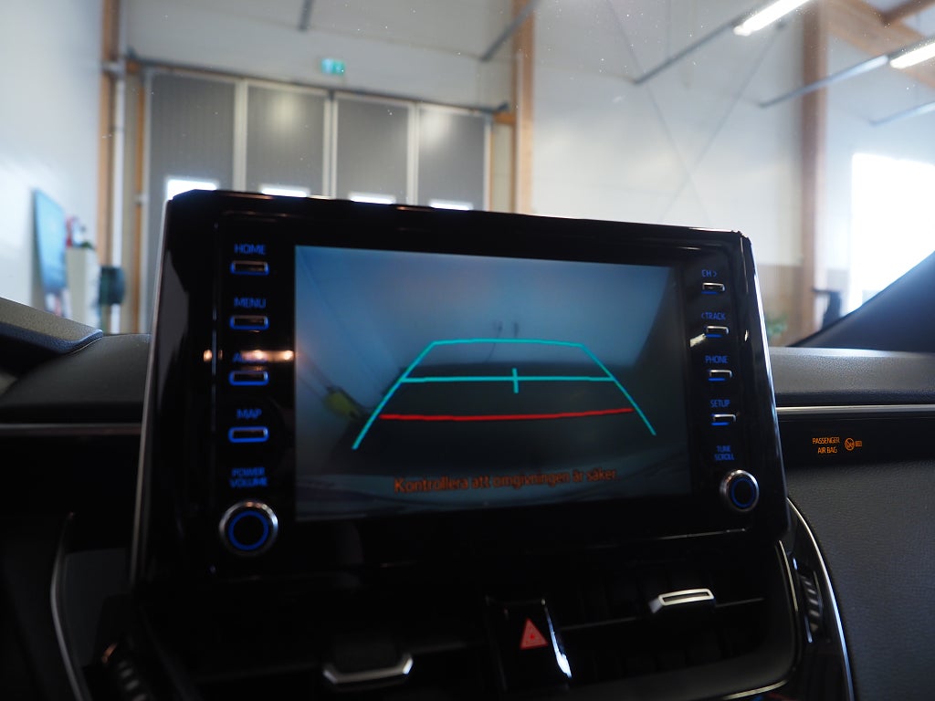 Toyota Corolla Touring Sports Hybrid e-CVT Style Drag M-Värmare Kamera 2019