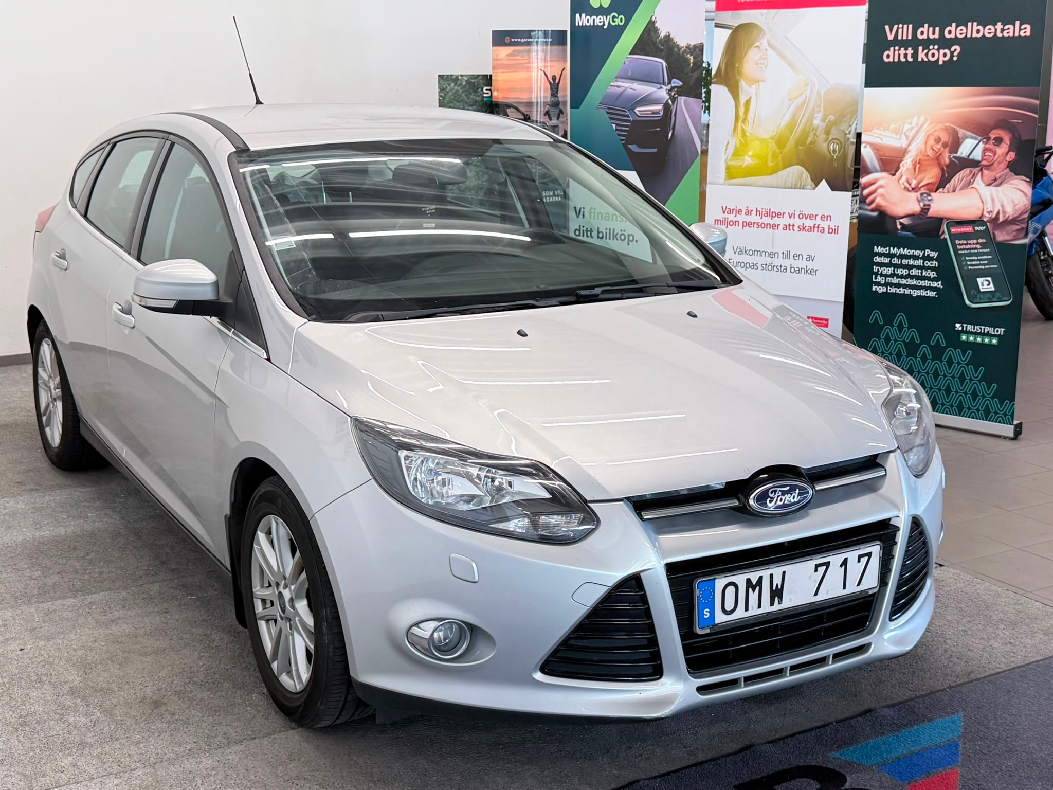 Ford Focus 1.0 EcoBoost Titanium Euro 5 2013, bild 4/37