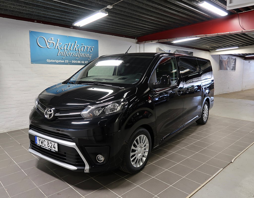 Toyota Proace Verso 2.0 D-4D 9 sittplats 177 Hk Långa modell Head up 