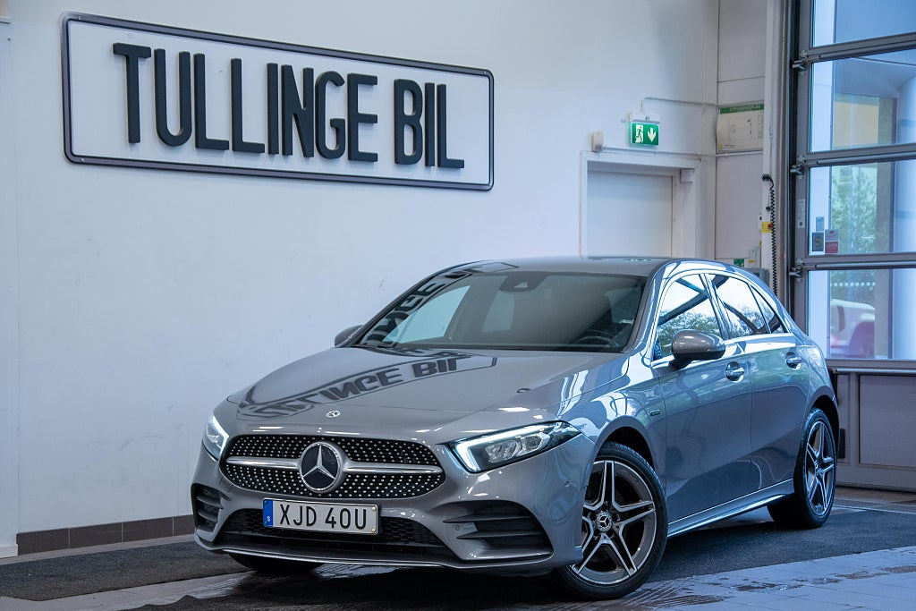 Mercedes-Benz A 250e 8G AMG Wide B-Kamera Värm Panelbelysning 18" 3,45%