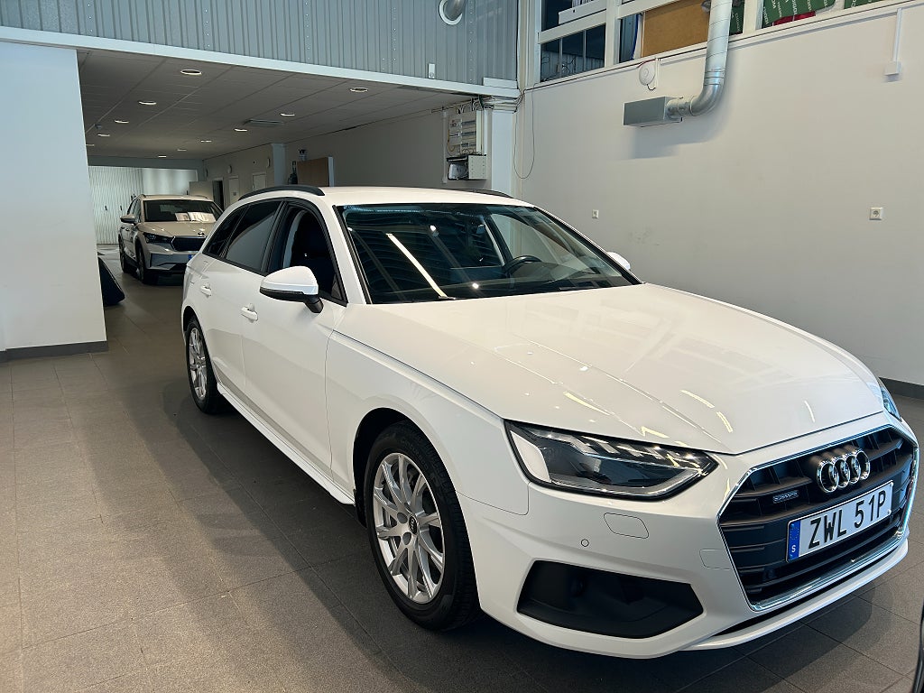 Audi A4 2022 - miniatyr 4