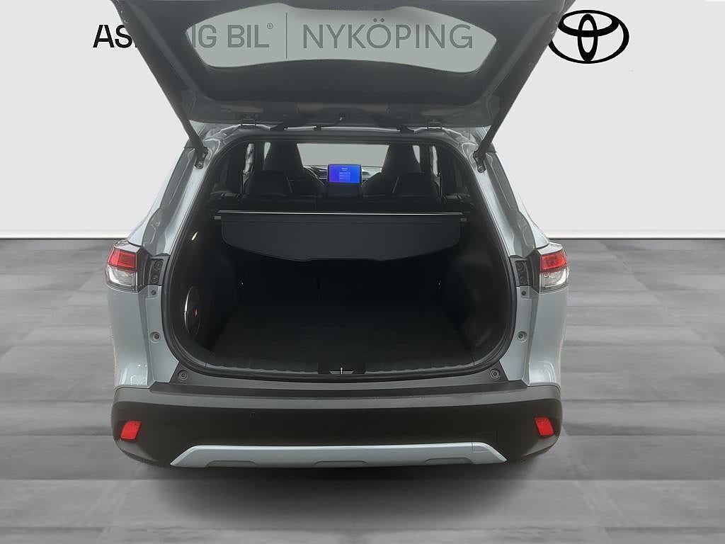Toyota Corolla Cross 2023 - miniatyr 11