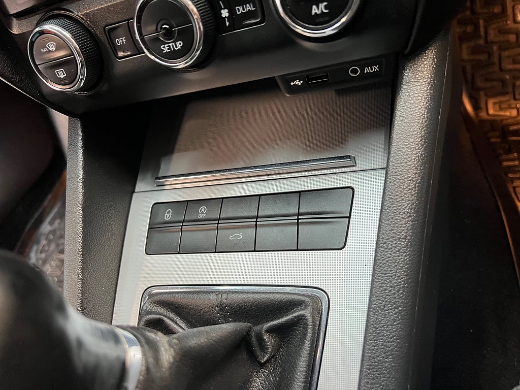 Škoda Octavia Combi 1.2 TSI Manual, 105hp, 2014