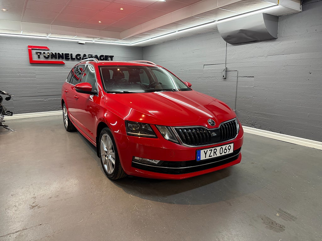 Skoda Octavia Kombi 1.5 TSI ACT Style Dragkrok Nybesiktigad 
