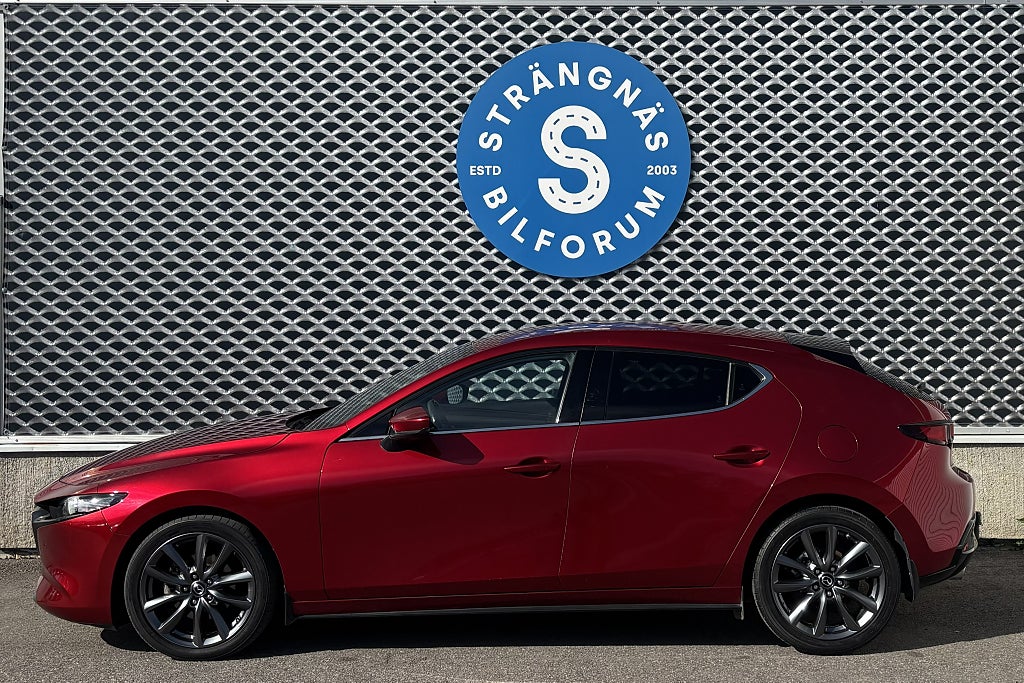 Mazda 3 Hatchback 2.0 Sky + Tech pack