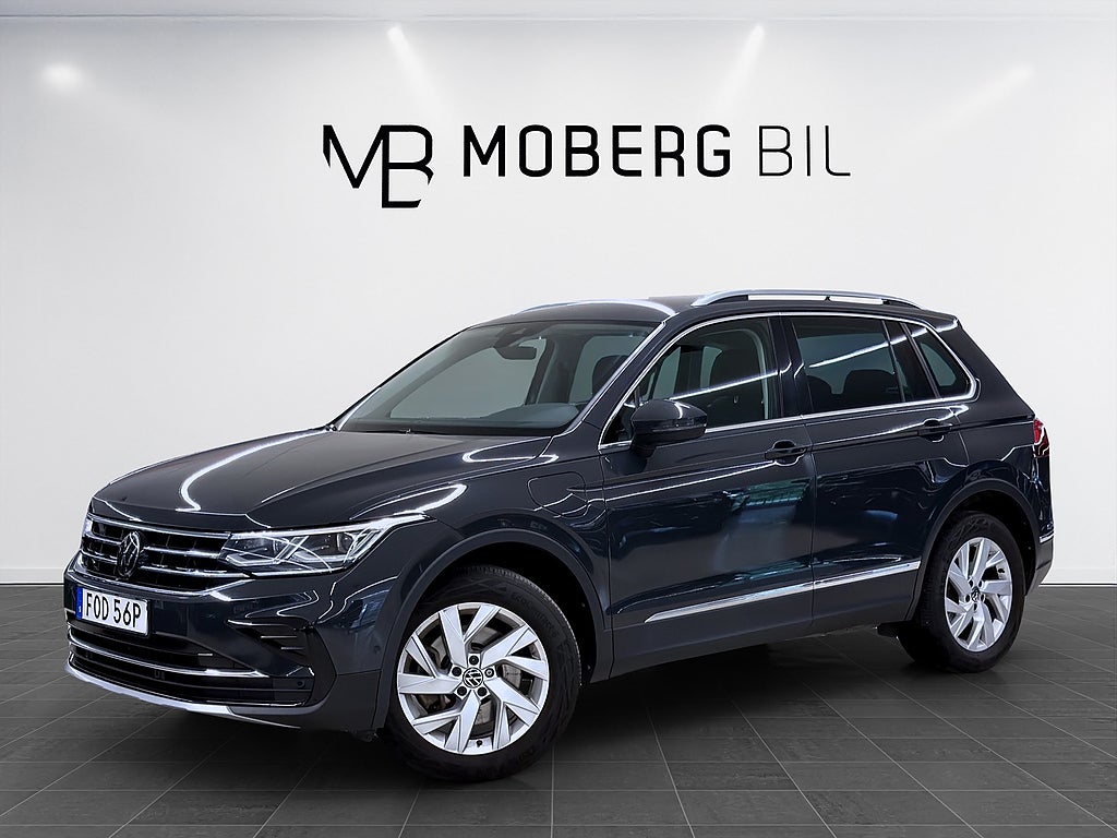 Volkswagen Tiguan eHybrid 245hk Helg på Moberg! Elegance B-Kamera Keyless Drag