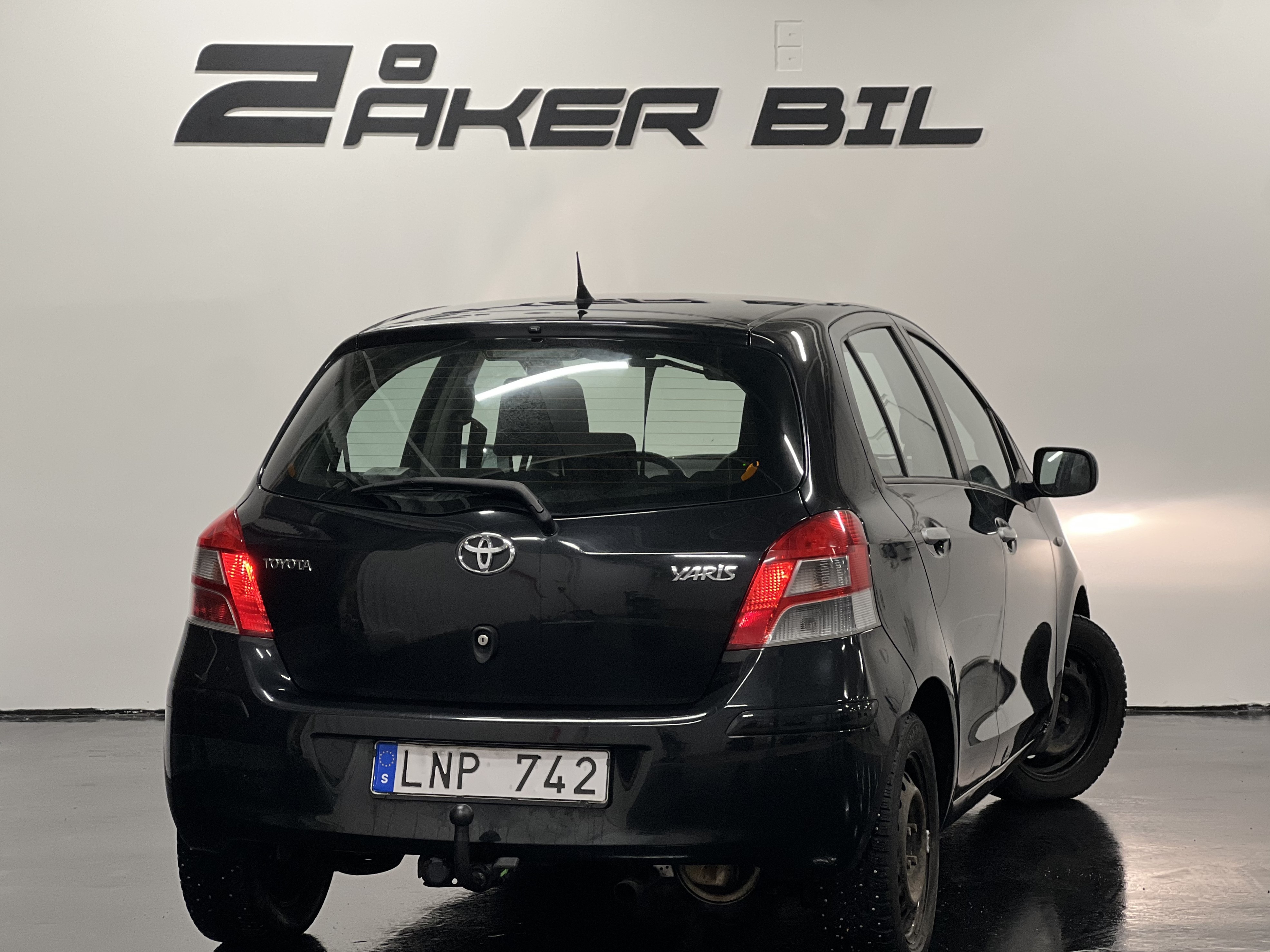 Toyota Yaris 2010, bild 2/44