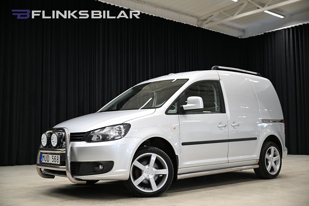 Volkswagen Caddy DSG 102HK Drag|Värmare|Dubbeldörr|Nedlackad|Kambytt
