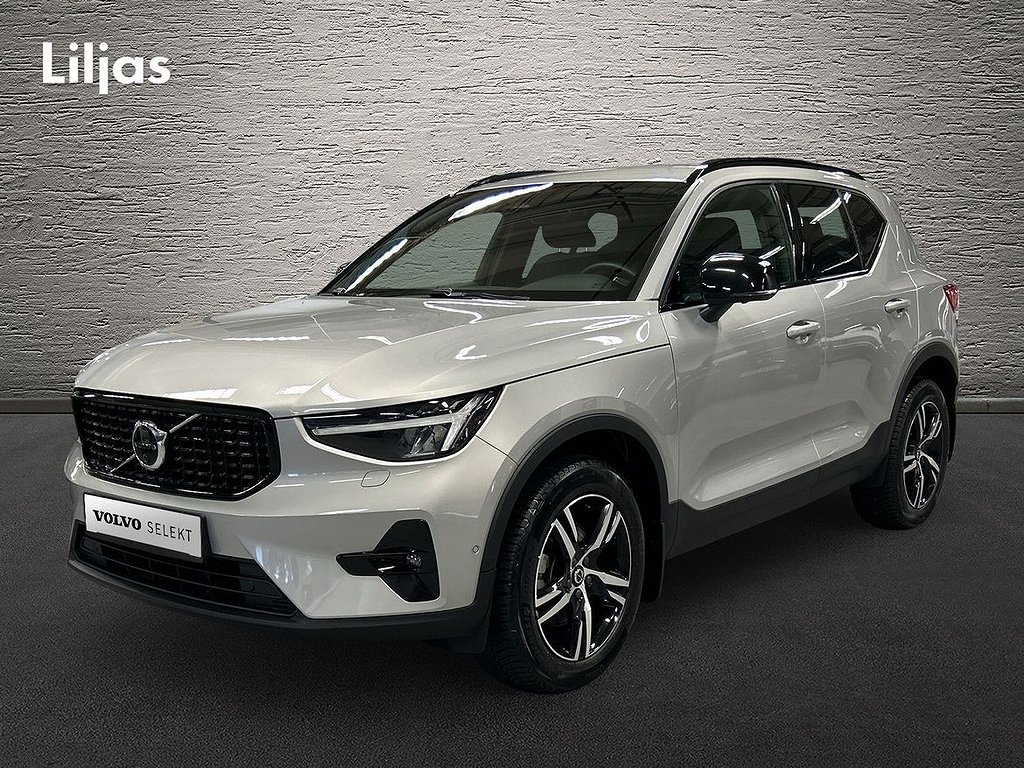 Volvo XC40 B3 FWD Bensin Plus Dark