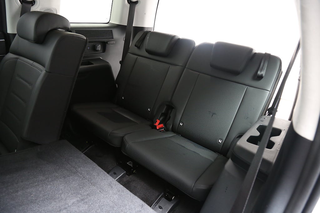 Hyundai Santa Fe PHEV 4WD Advanced | 7-sitsig | 252HK | Moms 2025