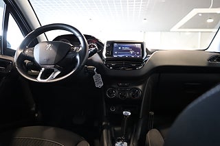 Halvkombi Peugeot 208 15 av 23