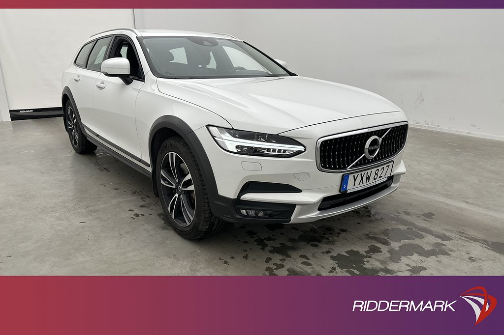 Volvo V90 Cross Country D4 AWD Momentum VOC Värm Navi Drag