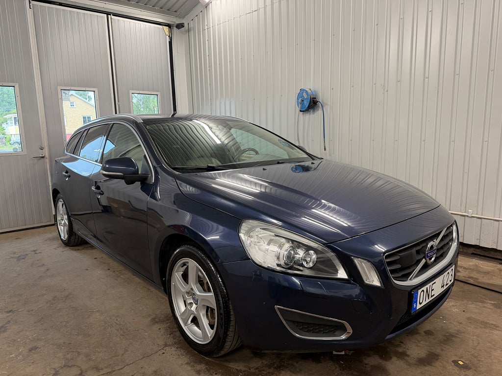 Volvo V60 D5 Geartronic Summum Euro 5