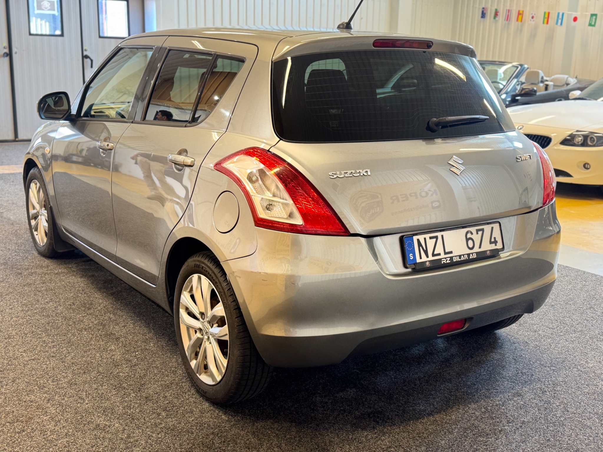 Suzuki Swift 5-dörrar 1.2 VVT Euro 5 2013, kuva 6/43