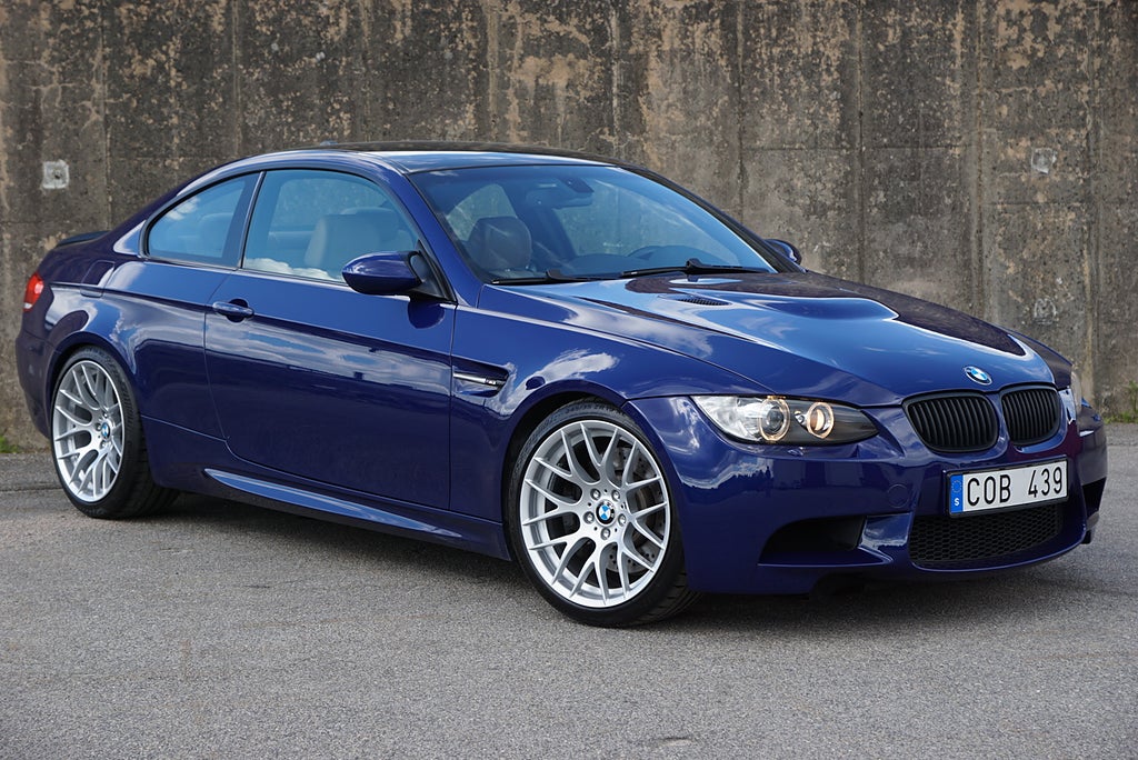 BMW M3 E92 Coupé 6-Manuell|Interlagos Blue|Carbon|M359|