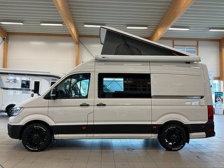 Husbil-halvintegrerad Volkswagen Crafter 177HK AUT AWD 14 av 18