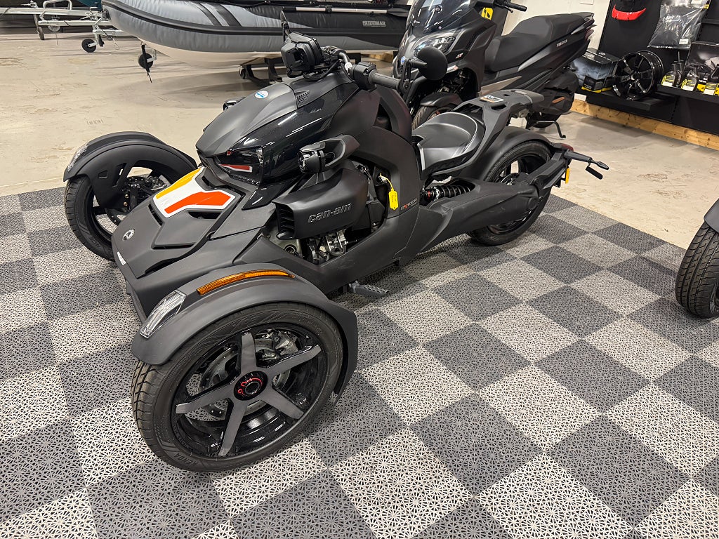 Can-Am Ryker Sport 900 # Visnings ex # 