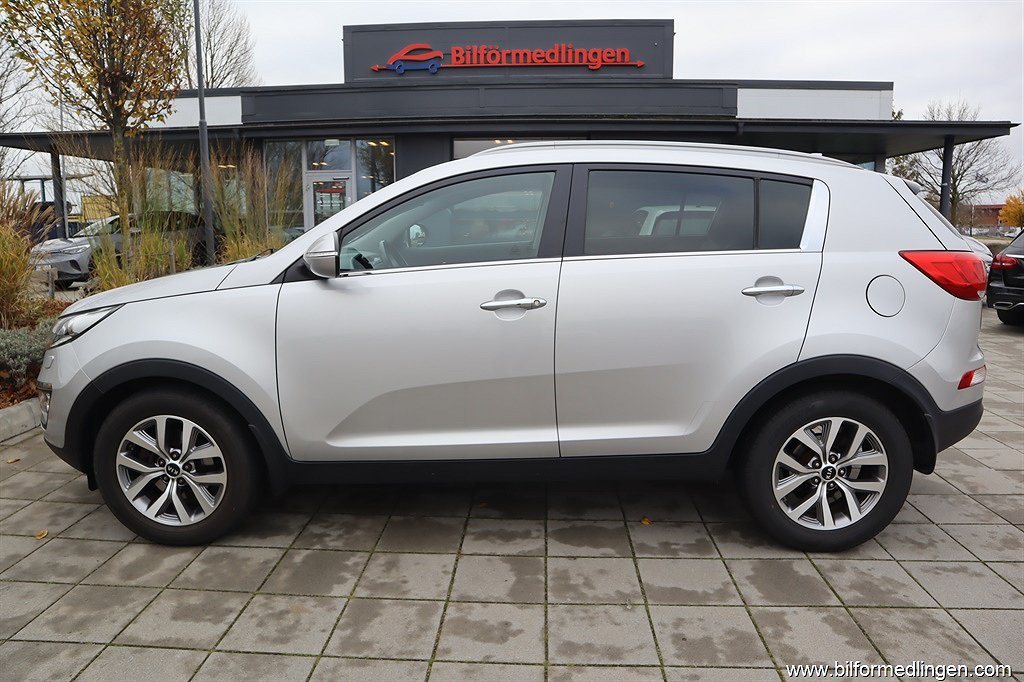 Kia Sportage 1.6 2WD 136hk Special Edition Svensksåld Navi