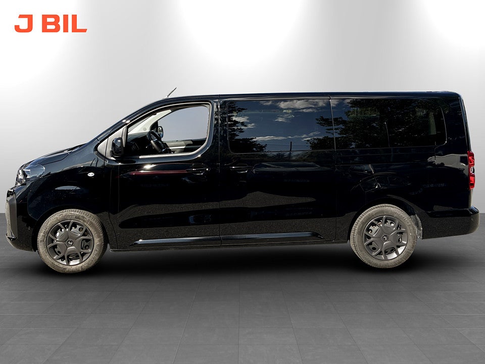 Bild på Citroën SpaceTourer Plus 2.2 BlueHDi 180hk Aut 9-SITS NAVI