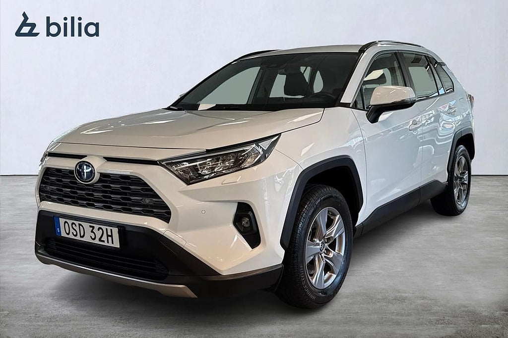Toyota RAV4 2,5 Active Komfortpaket Dragkrok Nyservad