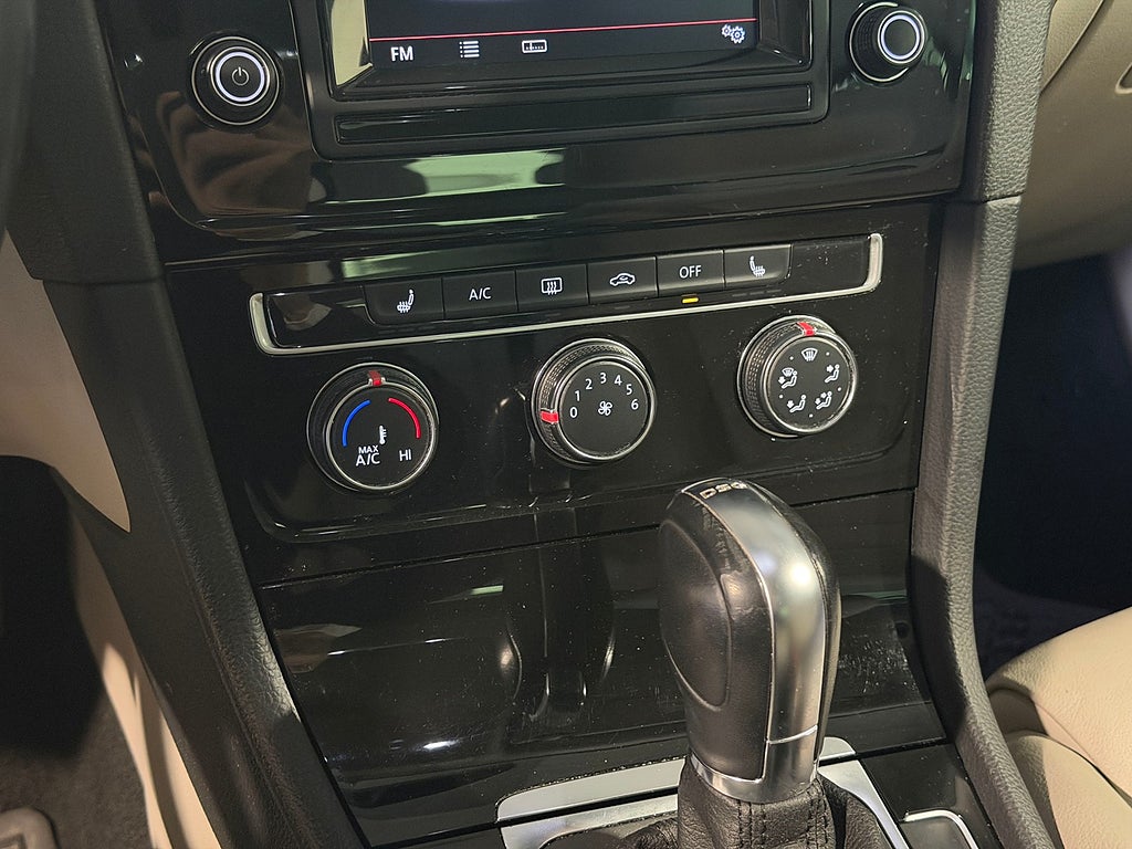 Volkswagen Golf GT 2.0 TDI 150hk DSG | Drag | Skinn | 2014